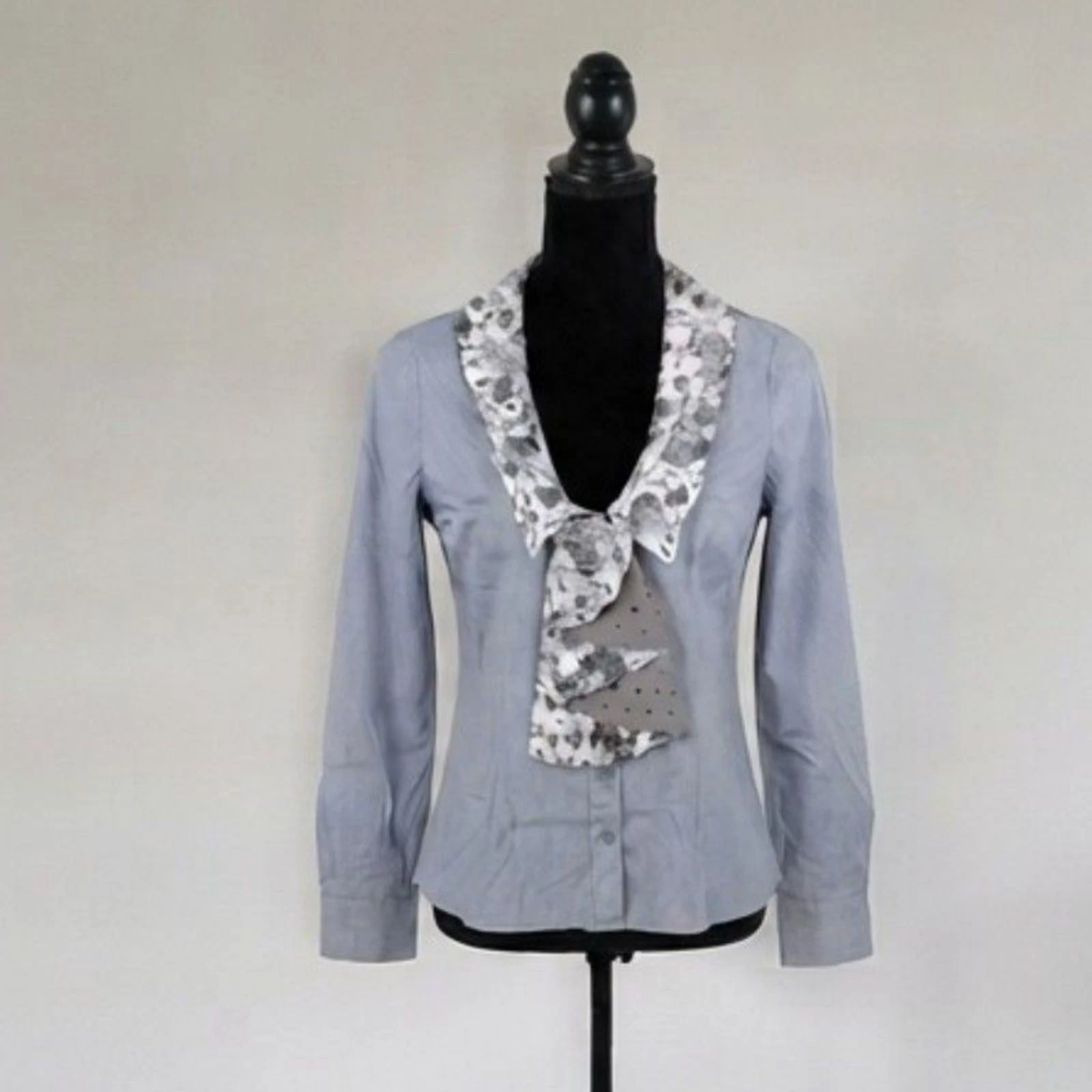 Chemisier gris à col fleuri Femme S très bon état